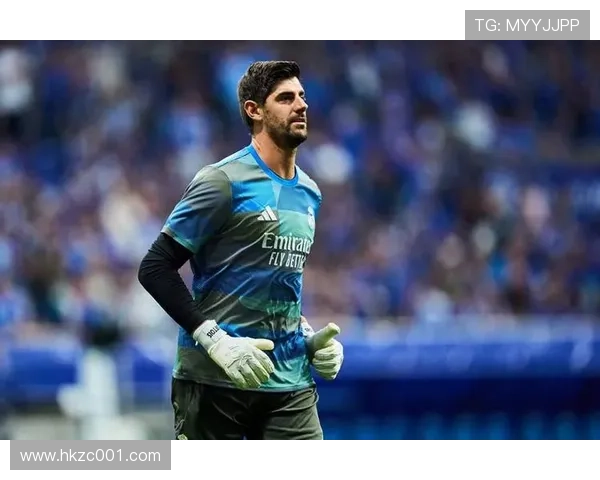 库尔图瓦欧冠冠军时刻表现稳健，关键扑救助力球队登顶