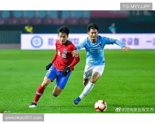 根特中场组织近期表现稳健,攻防转换效率持续提升 根特中场组织近期表现稳健,攻防转换效率持续提升