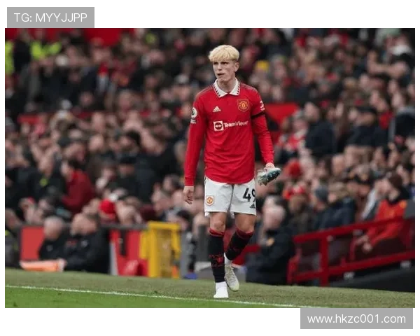 加纳乔：曼联新一代边锋的责任与期待解析