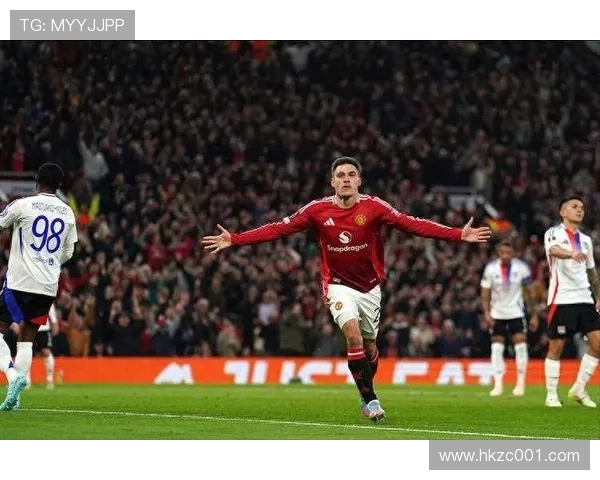 曼联防线失误频繁引发争议，球队稳定性面临考验