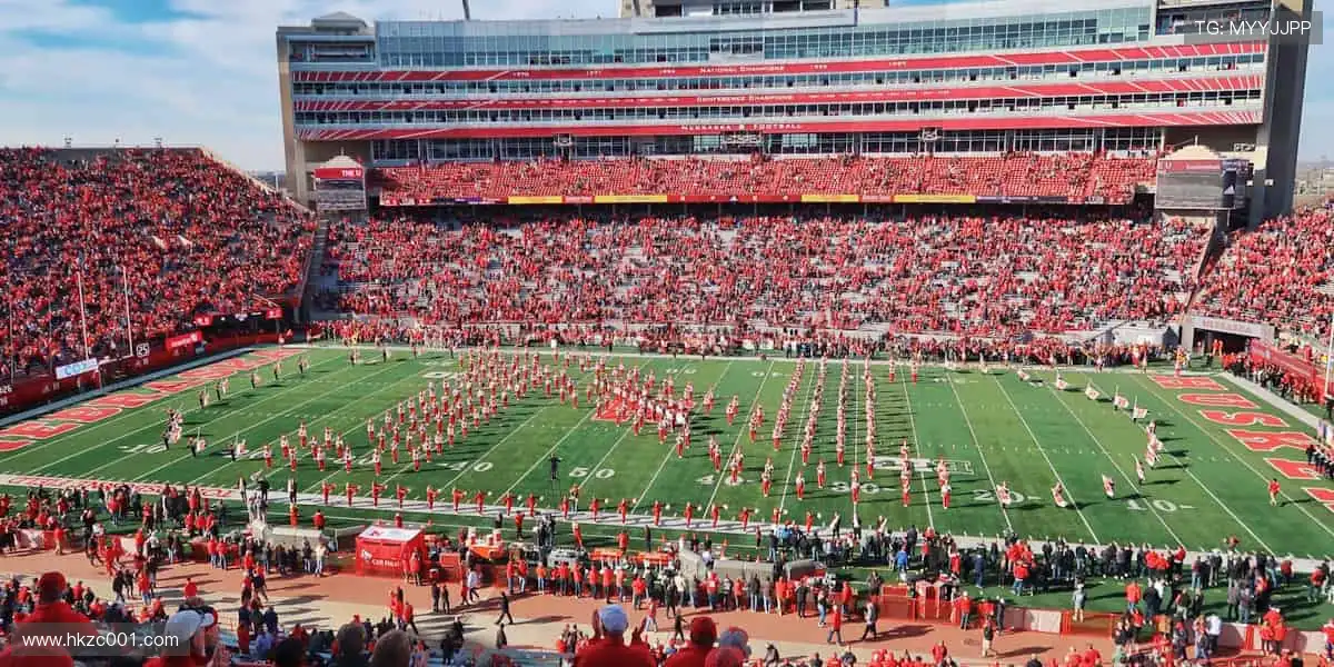 随时随地，直击赛场！📱🎯